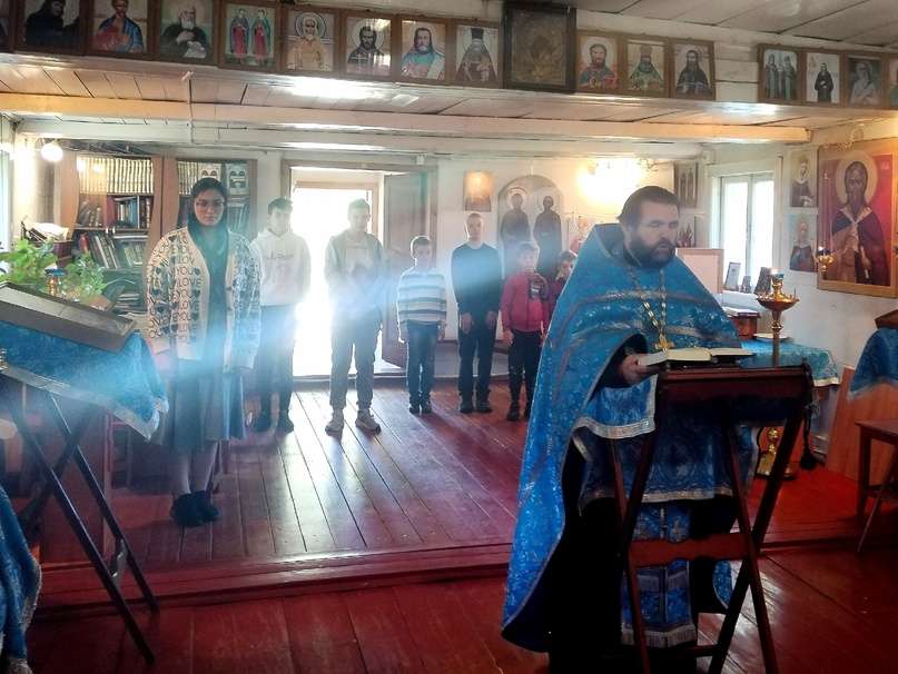 Молебен перед началом нового учебного года в с. Царево Ермишинского района