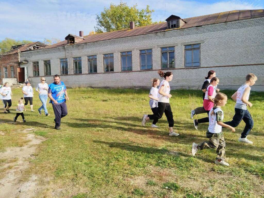 В деревне Лаптево Клепиковского района прошли соревнования по легкой атлетике "Лаптево трейл"