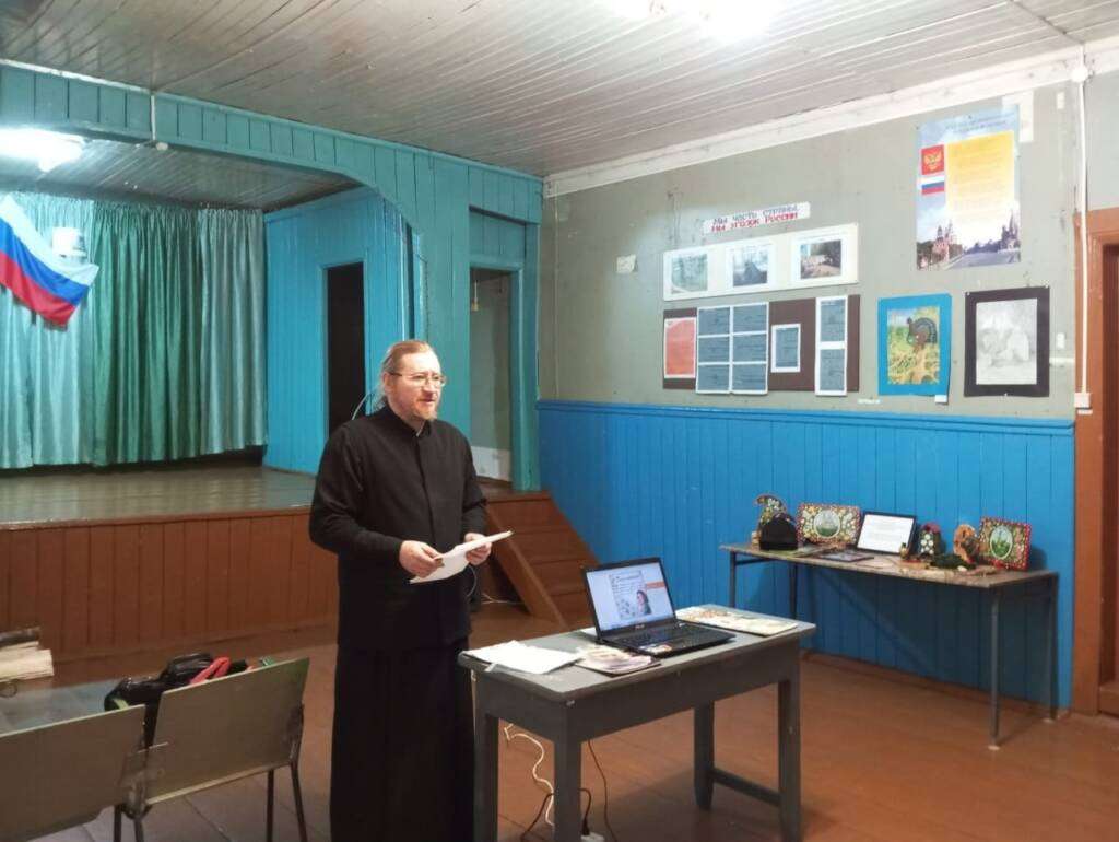 Сотрудник епархиального ОРОиК протоиерей Роман Попов принял участие в мероприятии, посвящённом Дню матери