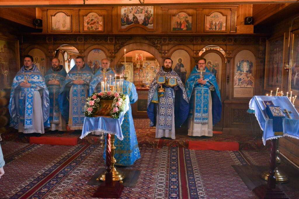 Соборное богослужение духовенства Шиловского благочиния в Преображенском храме р. п. Шилово
