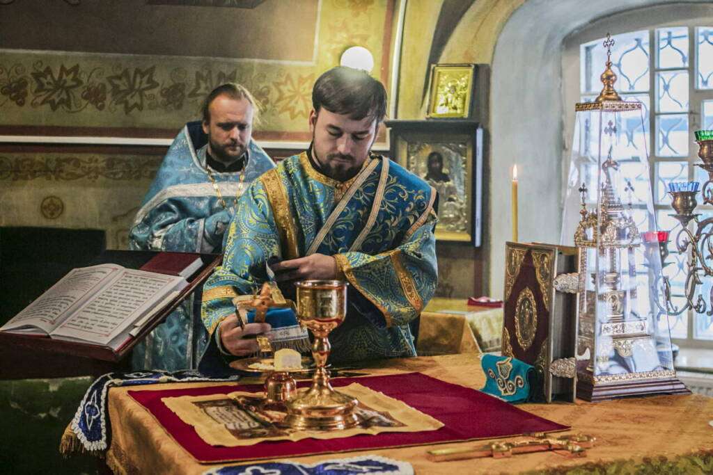 Соборное богослужение духовенства Касимовского благочиния в день памяти иконы Иконы Божией Матери, именуемой "Скоропослушница"