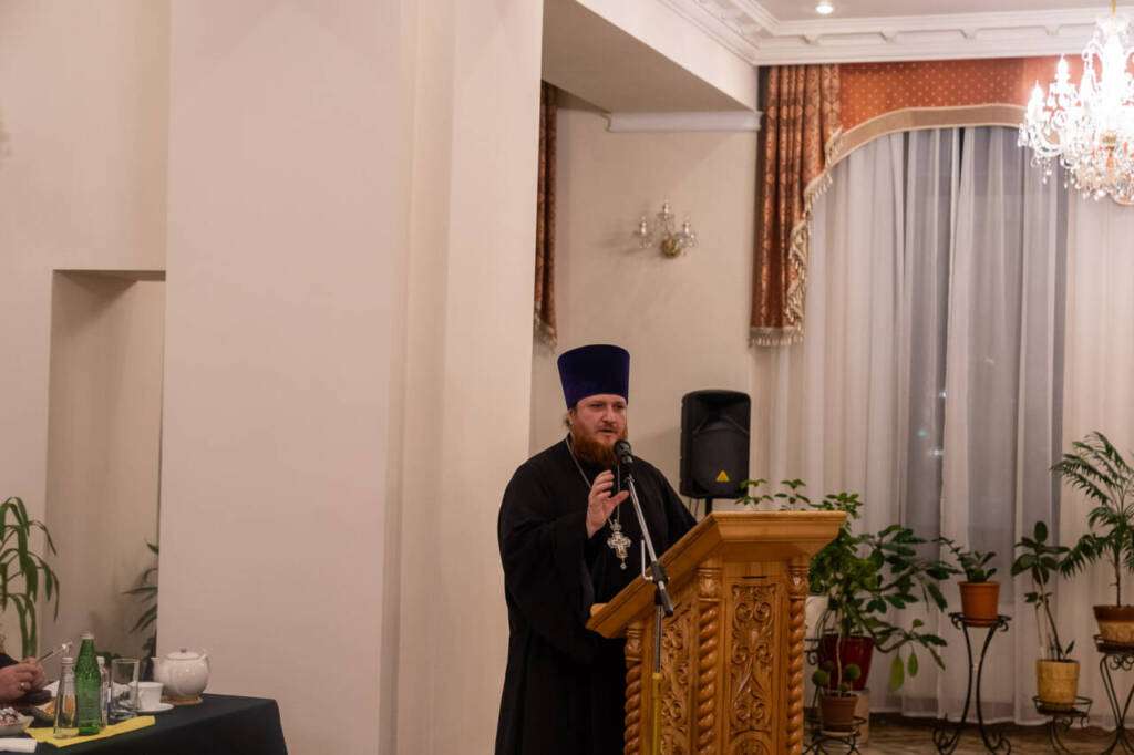 Преосвященнейший епископ Василий принял участие в региональном этапе Рождественских чтений