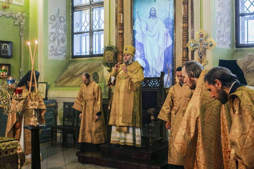 Божественная Литургия в Неделю 27-ю по Пятидесятнице в Вознесенском Кафедральном соборе города Касимова