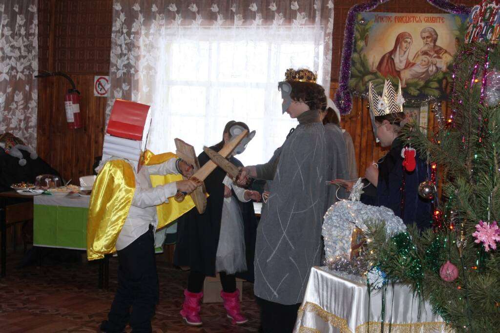 Воспитанники воскресных школ Кадомского благочиния выступили с  праздничным представлением для жителей села  Старый Кадом Кадомского района