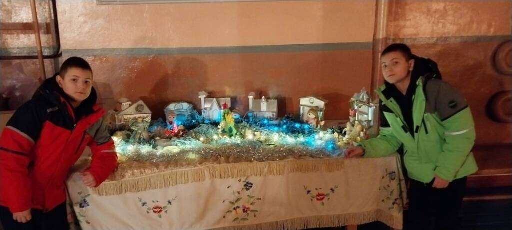 В Болоньской СОШ для начальных классов прошли "Уроки Православия", посвящённые празднику Рождества Христова и Крещения Господня