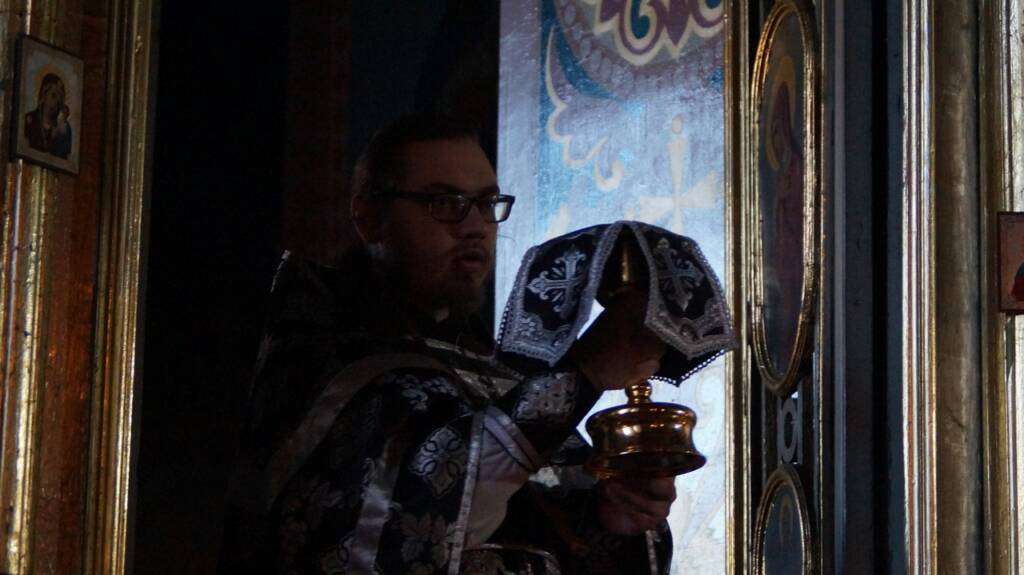 В Димитриевском соборе р.п Кадом совершена первая в этом году вечерняя Литургия Преждеосвященных Даров
