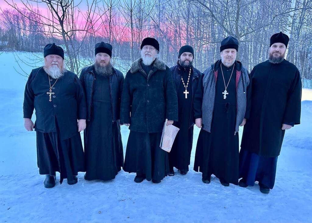 В Архангельском храме п. Ермишь прошло очередное собрание духовенства Ермишинского благочиния