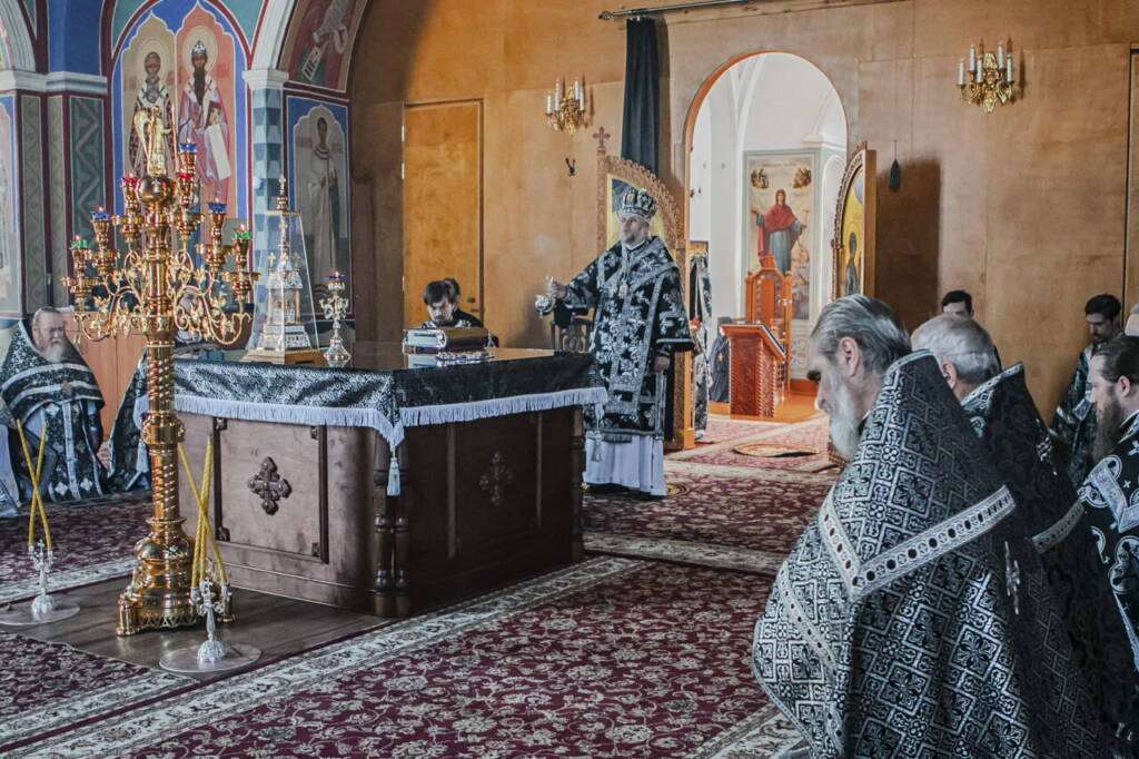 Архипастырский визит в Милостиво-Богородицкий женский монастырь поселка Кадом